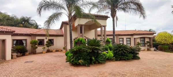 5 Bedroom House