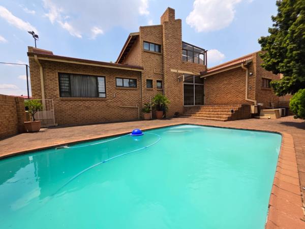 5 Bedroom House