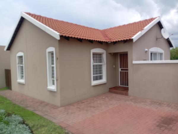 2 Bedroom House