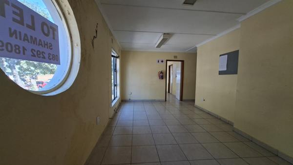 140  m² Commercial space