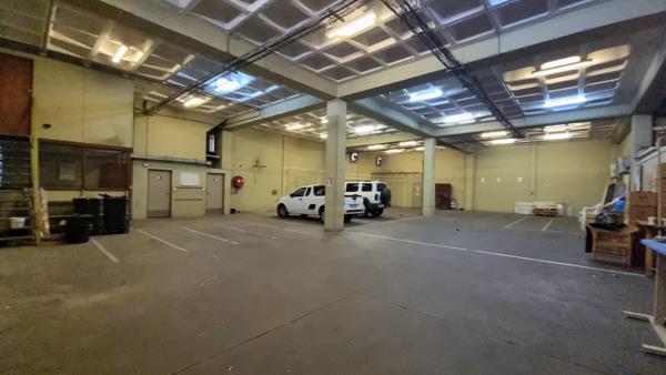 600  m² Industrial space