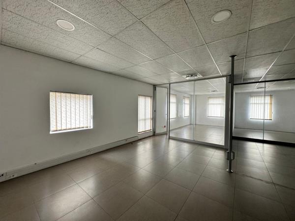 202  m² Industrial space