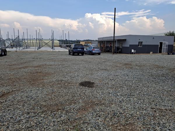 1 200  m² Industrial space