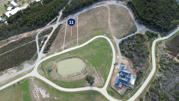 1 629 m² Land