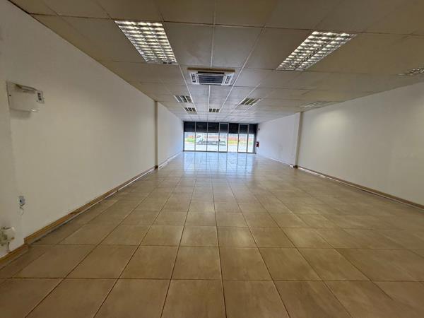 165 m² Commercial space