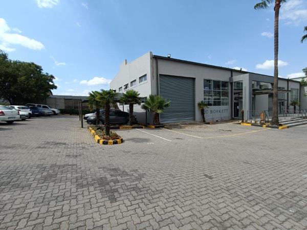 669  m² Industrial space