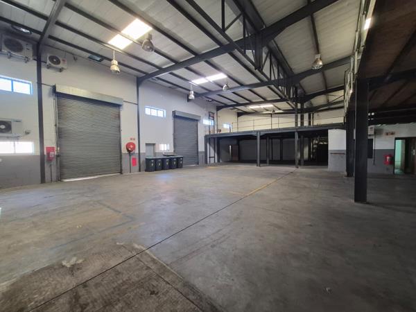 1 067 m² Industrial space