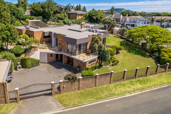 6 Bedroom House