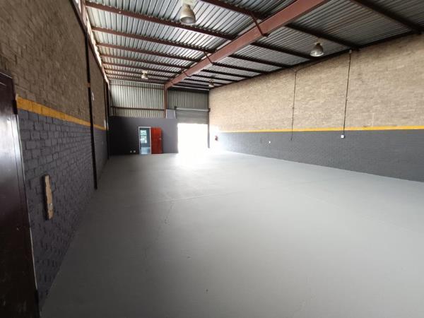 236  m² Industrial space