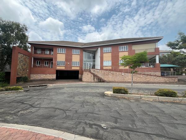 224  m² Commercial space