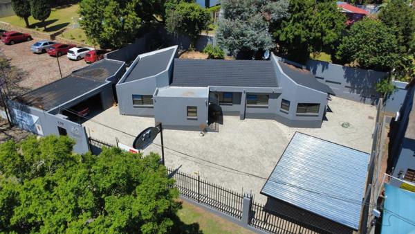 229  m² Commercial space