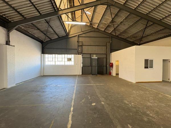 331  m² Industrial space