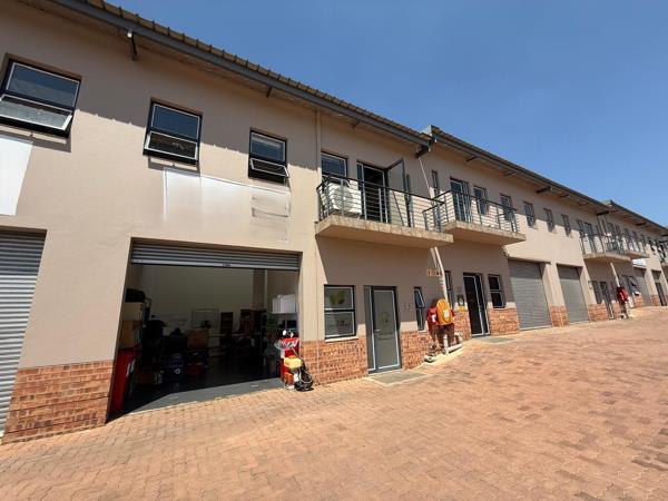 127  m² Industrial space