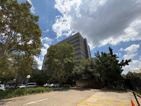 1 120 m² Commercial space