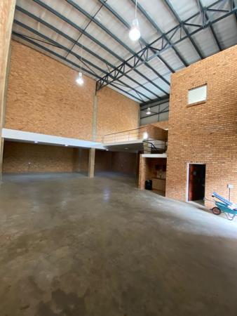 417  m² Industrial space