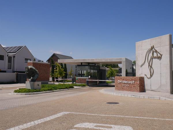 577 m² Land