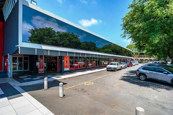 798  m² Office Space