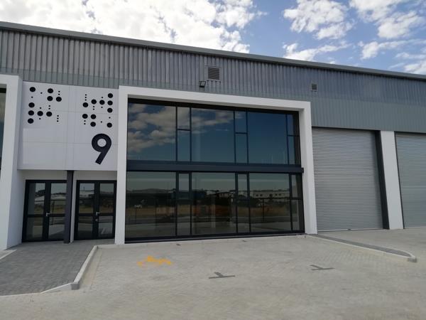 406  m² Industrial space