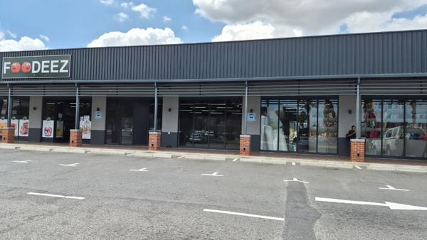 200  m² Retail Space