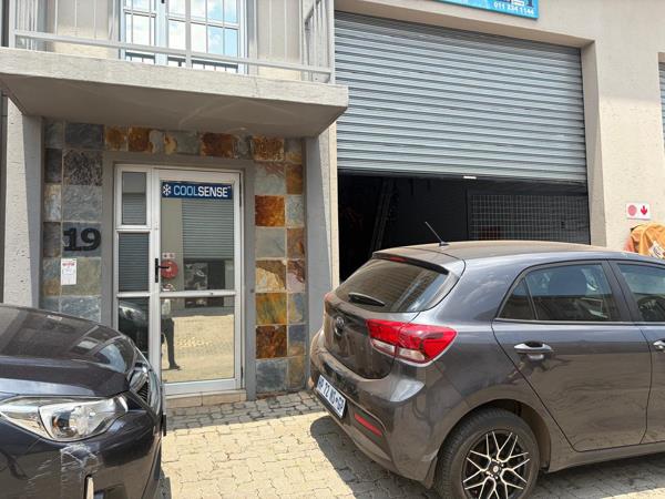 117  m² Industrial space