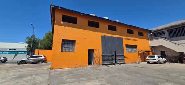 200  m² Industrial space