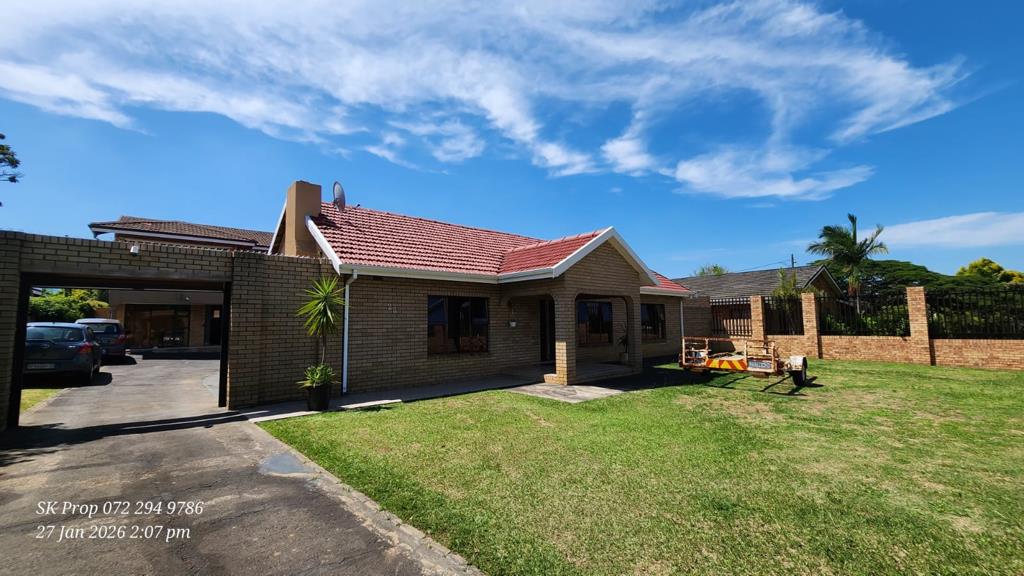 6 Bedroom House for sale in Mountain Rise | T5366529 | Private
