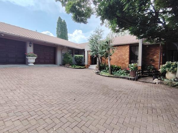 4 Bedroom House