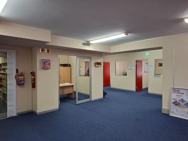 310 m² Office Space