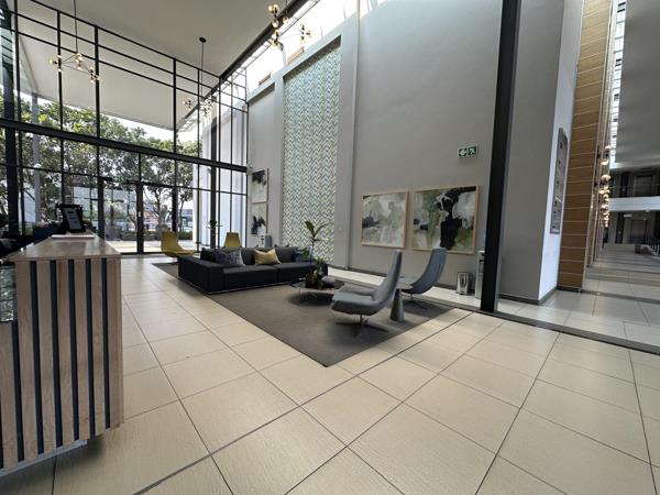 760 m² Commercial space