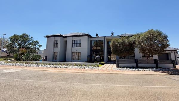 5 Bedroom House