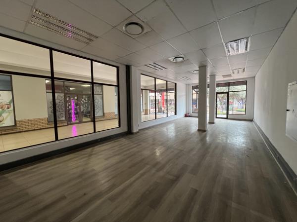 73  m² Retail Space