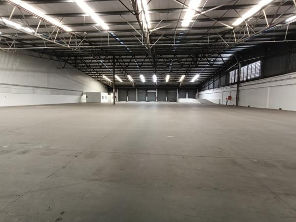 2 875  m² Industrial space