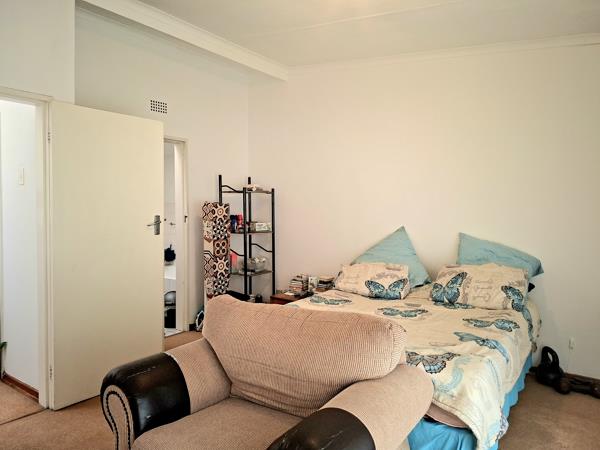 2 Bedroom Duplex