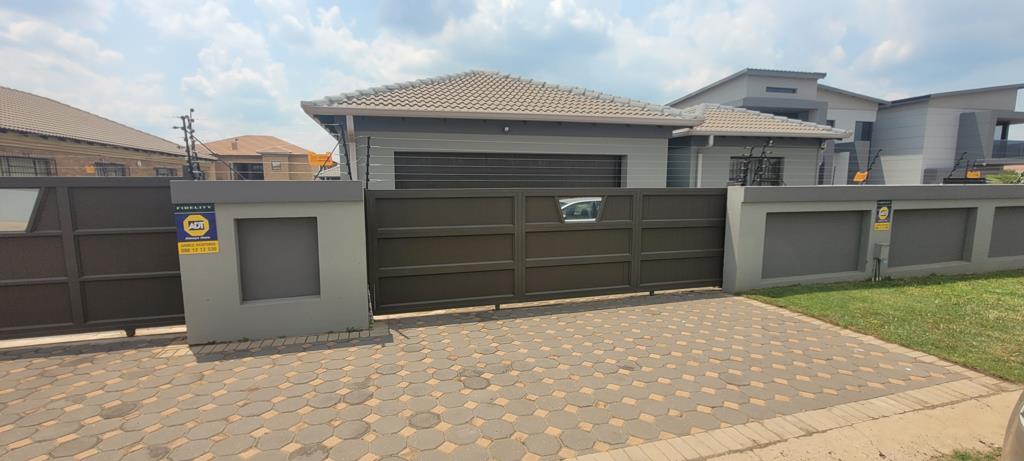 5 Bedroom House