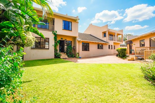 10 Bedroom House