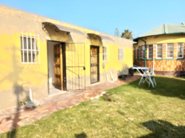 1 Bedroom Garden Cottage