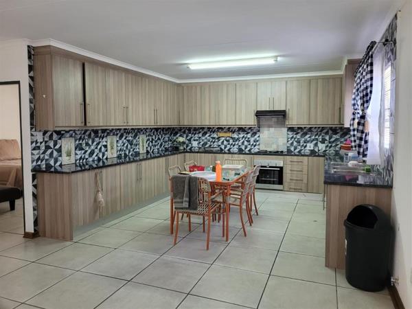 2 Bedroom Garden Cottage