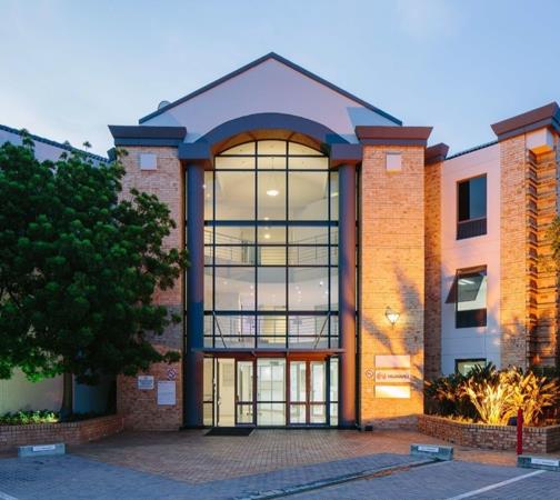 311  m² Commercial space