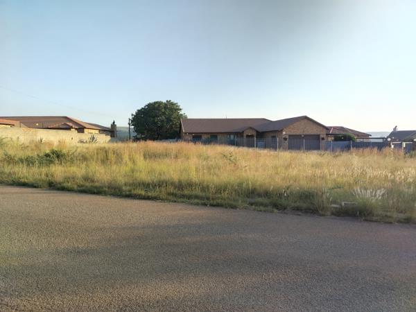 931 m² Land