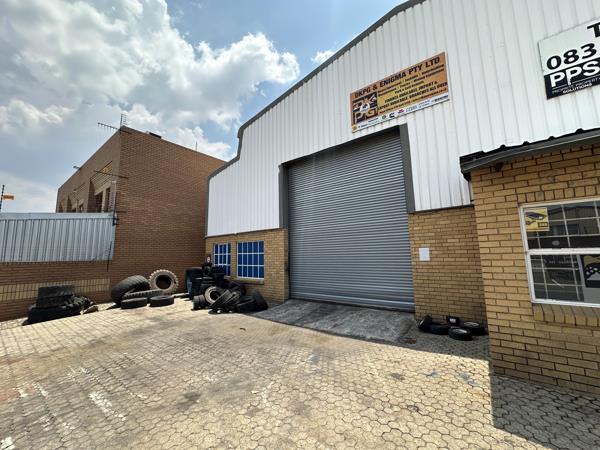 252  m² Industrial space