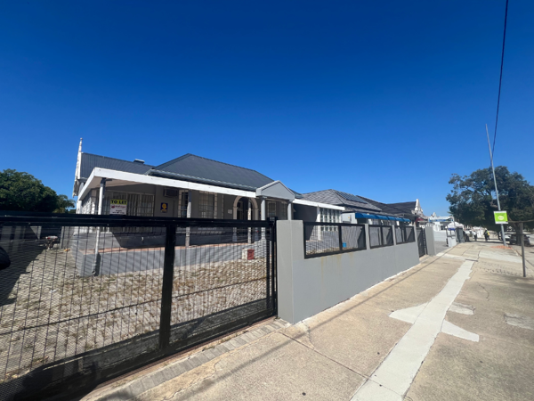 272  m² Commercial space