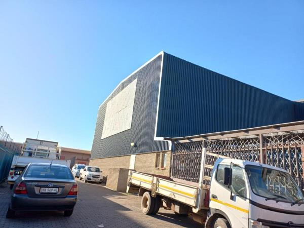 1 200 m² Industrial space