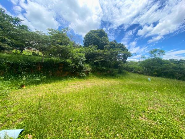 4 694 m² Land