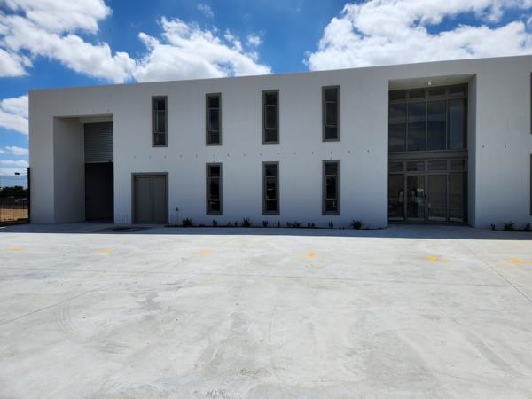 759  m² Industrial space