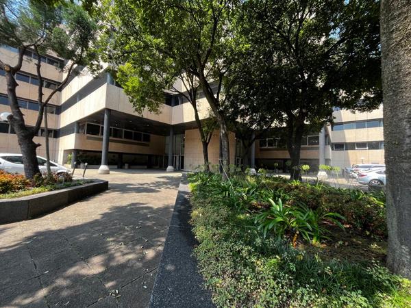 11.8  m² Commercial space