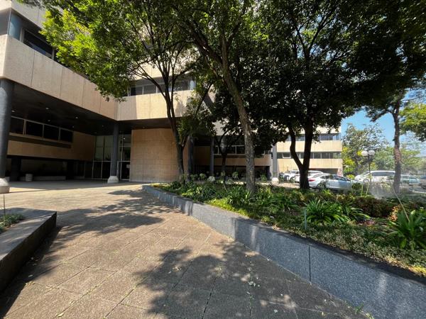 13.5  m² Commercial space