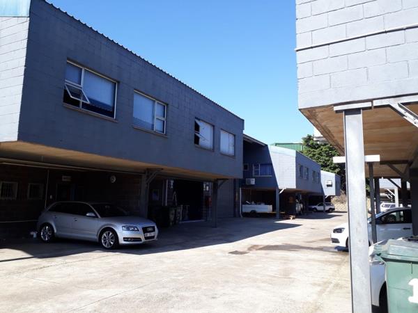 220  m² Industrial space