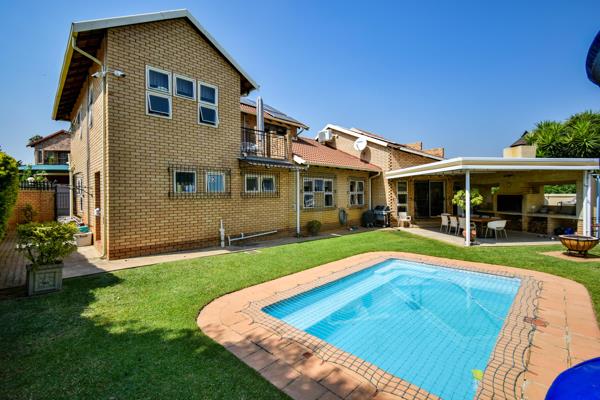 5 Bedroom House