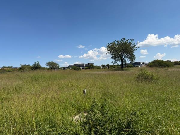 1 335 m² Land