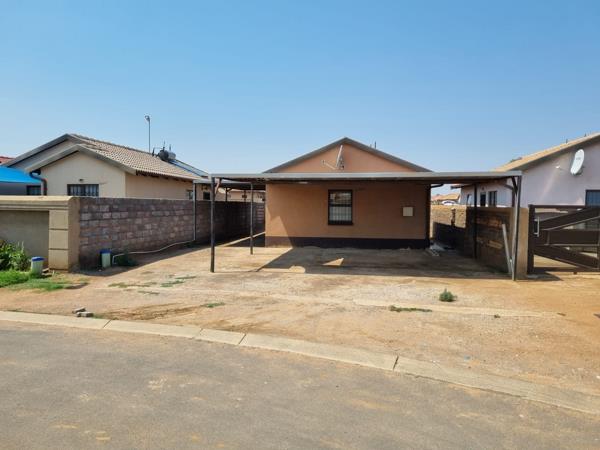 2 Bedroom House